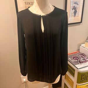 White House Black Market blouse NWOT